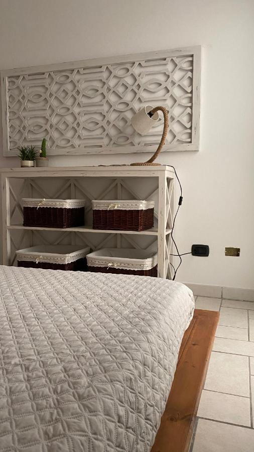 Apartmán La Casa Di Stefania Porto Pino Exteriér fotografie