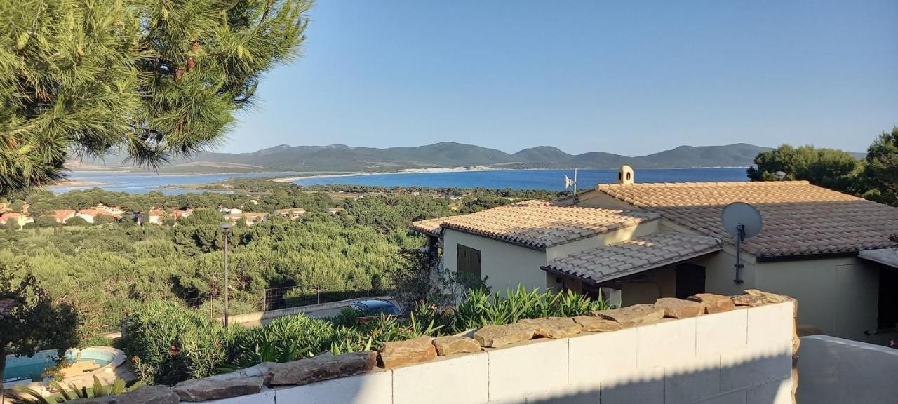 Apartmán La Casa Di Stefania Porto Pino Exteriér fotografie